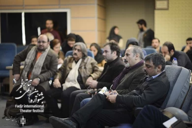 نشست رسانه ای سعید اسدی دبیر سی و چهارمین جشنواره تئاتر فجر 5