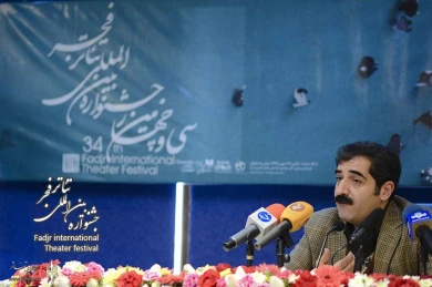 نشست رسانه ای سعید اسدی دبیر سی و چهارمین جشنواره تئاتر فجر 7