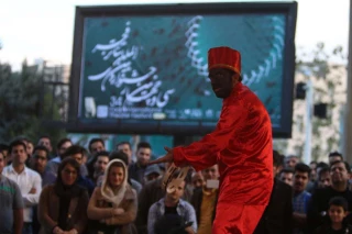 بیست و دونمایش در سومین روز جشنواره سی و چهارمین 

جشنواره بین المللی تئاتر فجر اجرا می شود