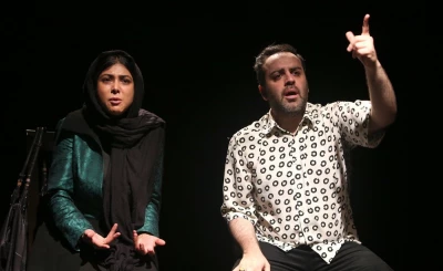 رسول کاهانی کارگردان نمایش زبان اصلی:

آثار تئاتر ملل جشنواره فرصت مناسبی برای آشنایی با تئاتر روز دنیا محسوب می‌شود