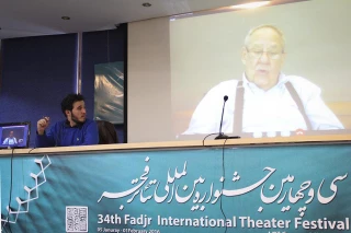 گزارش دیدار ریچارد چکنر با اهالی تئاتر و دست اندرکاران رسانه تئاتر هنر اجراست

در اجراهایم برای رسیدن به نقطه اشتراک تماشاگر و اجرا تلاش می کنم