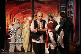 نقد نمایش "حسن کچل"، نوشته "علی حاتمی"، به کارگردانی" منصور جهانبخش"
ضرورت ها ی دنیای تئاتر