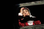کفش‌هایم را قدم بزن