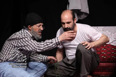  زمان لرزه/ کارگرد م درند- س زندی