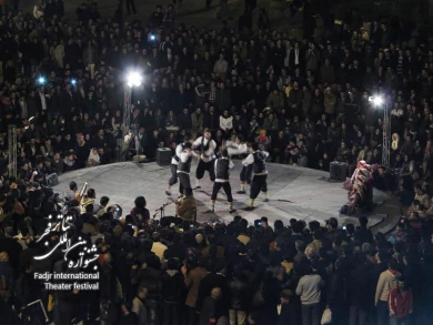  محوطه تئاتر شهر در جشنواره تئاتر فجر