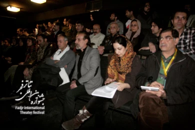 رادیو نمایش