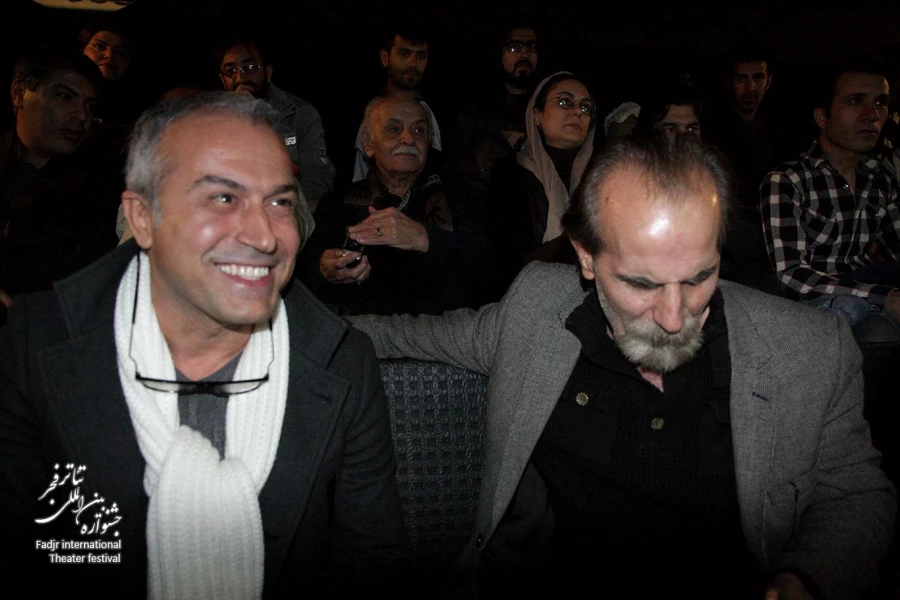 رادیو نمایش