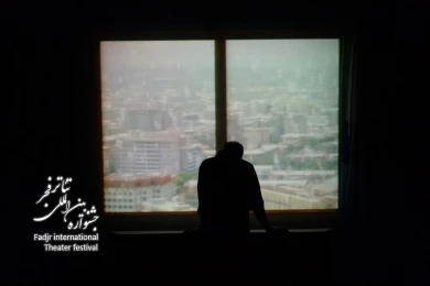 پرواز بر فراز شهر