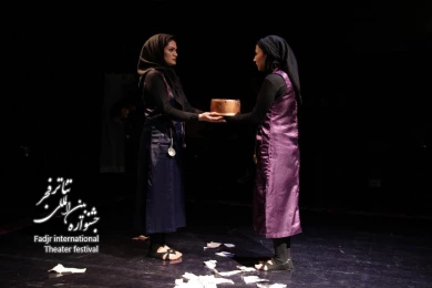 رویش ناگزیر دخی‌ها در حاشیه
