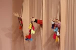 کسی دست به عصا توی شکمم راه می‌رود