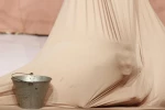 کسی دست به عصا توی شکمم راه می‌رود