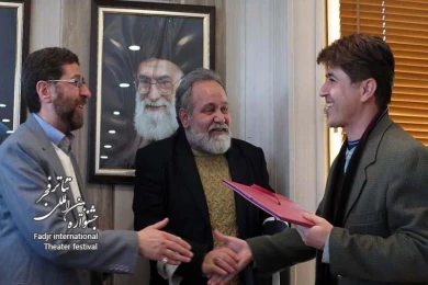 جلسه هیات اجرایی جشنواره با حضور دکتر حمید شاه آبادی