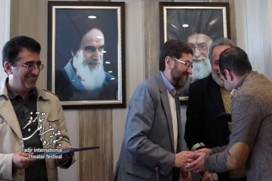 جلسه هیات اجرایی جشنواره با حضور دکتر حمید شاه آبادی