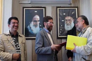 جلسه هیات اجرایی جشنواره با حضور دکتر حمید شاه آبادی