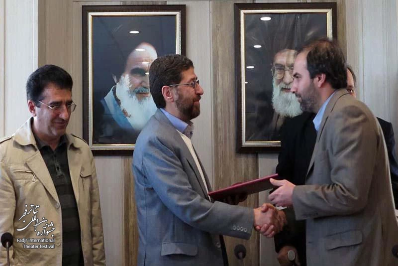 جلسه هیات اجرایی جشنواره با حضور دکتر حمید شاه آبادی