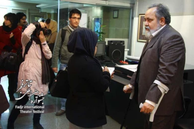 افتتاح نمایشگاه عکس و پوستر