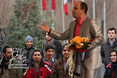 برزخ شب زدگان/ کارگردان؛عزیز زادسر