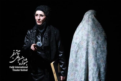 پنهان پشت دیوار.../کارگردان؛عباس کریمی
