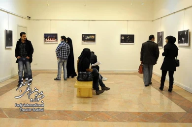  نمایشگاه عکس و پوستر؛ خانه هنرمندان