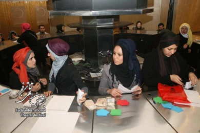 فرشتگان بر فراز شهر؛ کارگردان، جهان زاده، رشیدی