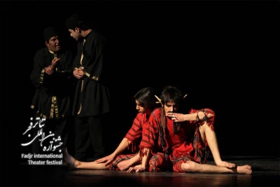  تفنگ میرزا بر دیوار...،کارگردان،محمد اشکان فر