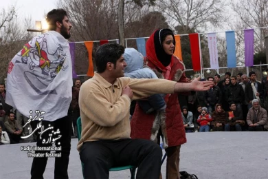 تاکسی شهر،کارگردان،ژاله کاظمی