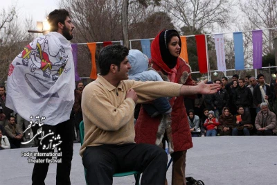 تاکسی شهر،کارگردان،ژاله کاظمی
