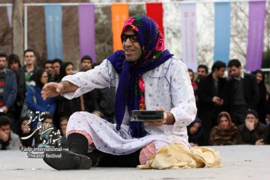 لحظه آخر،کارگردان، نگین سرکانی