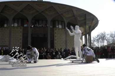  تندیس 57، کارگردان؛ حامد زارعان