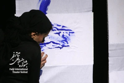  رنگ ها، کارگردان؛ تسولاک ملیک گالستیان