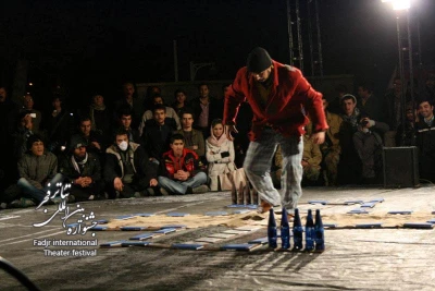  منچ(خیابانی)، کارگردان؛ اسماعیل صرامی