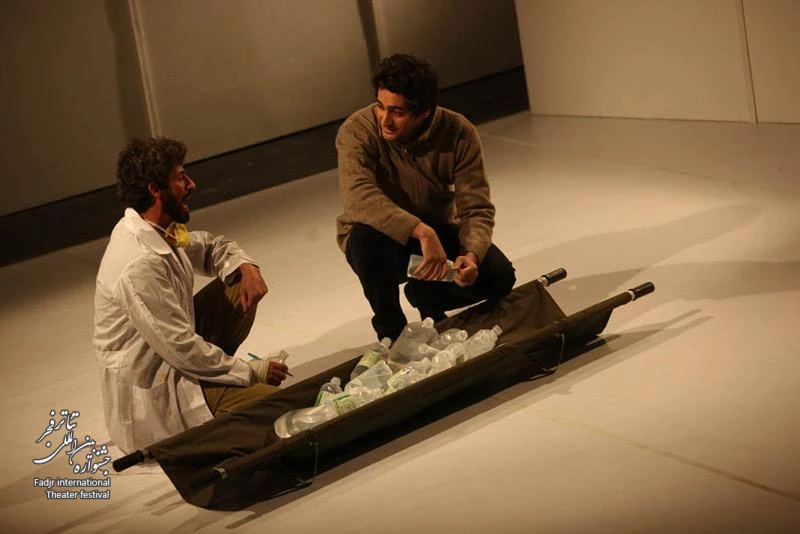 Roshan, directors, Siyavash Pakrak, Fereydon Mehrabi