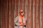 Say the line / Director, Hoseen Sarparast