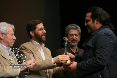 Ceremony introducing the best theater in Iran