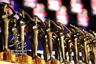 در همایش تئاتر استانها مطرح شد:

جشنواره محوری دیگر خجسته نیست