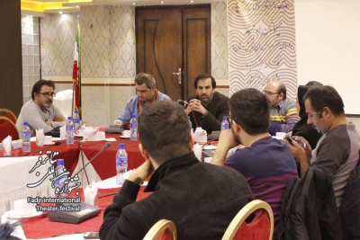 در نشست مدیر کل هنرهای نمایشی مطرح شد:

چرخه تولید و اجرای عمومی در استانها شکل بگیرد