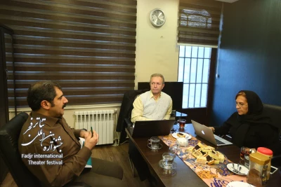 نشست شورای علمی بخش پژوهش سی‌و‌پنجمین جشنواره بین‌المللی تئاتر فجر