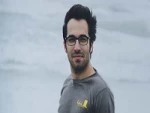 میلاد شجره: «گفت‌و‌گوی فراریان» در باره شکست انسان‌ها در برقراری دیالوگ است/ نسل نو تئاتر می‌خواهد بیشتر بیاموزد
 2