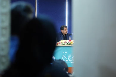 نشست خبری سی و پنجمین جشنواره بین المللی تئاتر فجر