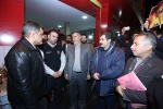 ادای احترام ستاد جشنواره تئاتر فجر به آتش نشانان حادثه ساختمان پلاسکو