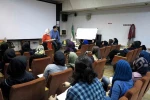 سخنرانی باربارا شیل درباره تئاتر درمانی با عروسک