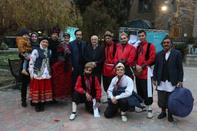 مرادخانی و شفیعی به تماشای نمایش آری یا نه در سالن استاد انتظامی نشستند