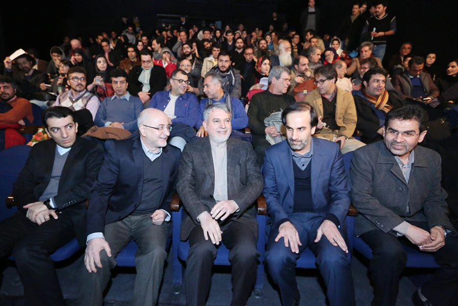 حضور وزیر فرهنگ و ارشاد اسلامی و معاون امور هنری وزارت فرهنگ و ارشاد اسلامی در سالن قشقایی تئاتر شهر