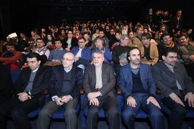 از حضور وزیر تا سردار نقدی که تماشاگر هر روز فجر است