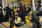 هر چی سنگه مال پای لنگه