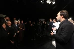 حضور محمدرضا عارف و چندتن از اعضای فراکسیون امید برای تماشای نمایش فصل بهارنارنج