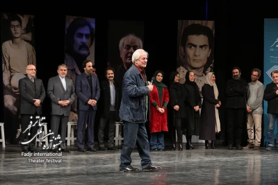 علی رفیعی در بزرگداشتش در جشنواره تئاتر فجر:

مهمترین وظیفه تئاتر، انتقال شعف به بازیگر و تماشاگر است