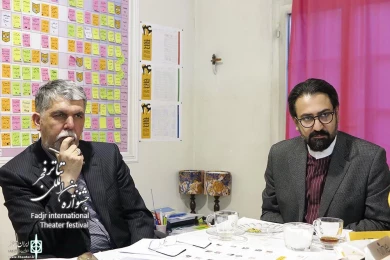 بازدید وزیر فرهنگ و ارشاد اسلامی از دبیر خانه جشنواره تئاتر فجر