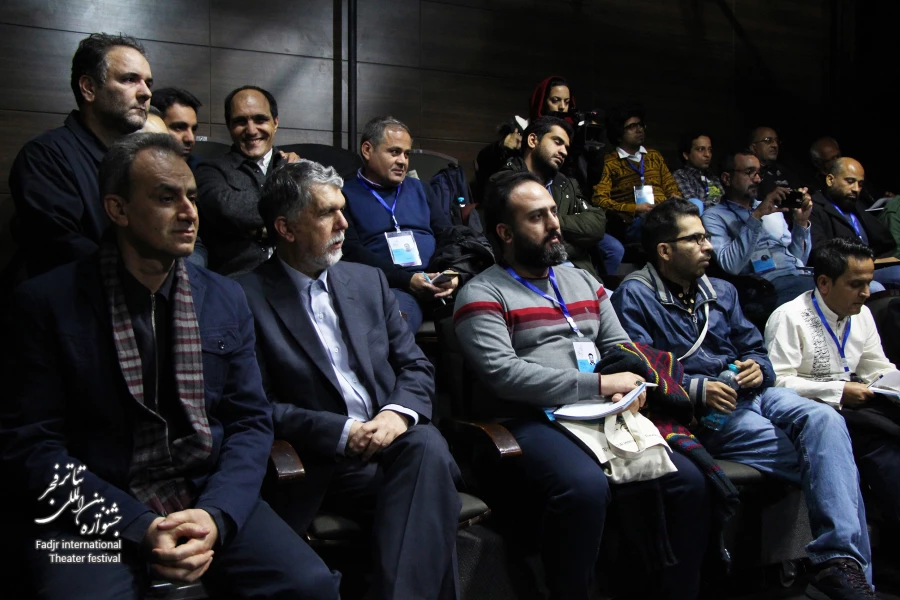 گزارش تصویری «دیدار وزیر فرهنگ و ارشاد اسلامی از کلاس های آموزشی همایش برگزیدگان جشنواره های تئاتر استان های کشور»