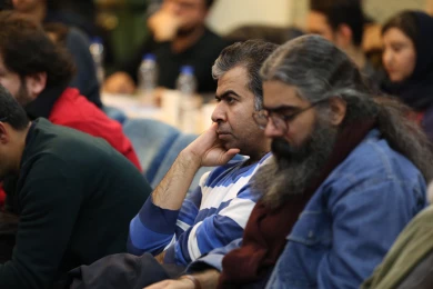 «گفت‌وگوی نویسنده و کارگردان نمایش‌نامه‌نویسی امروز ایران: پیوستگی‌ها/ ناپیوستگی‌ها»